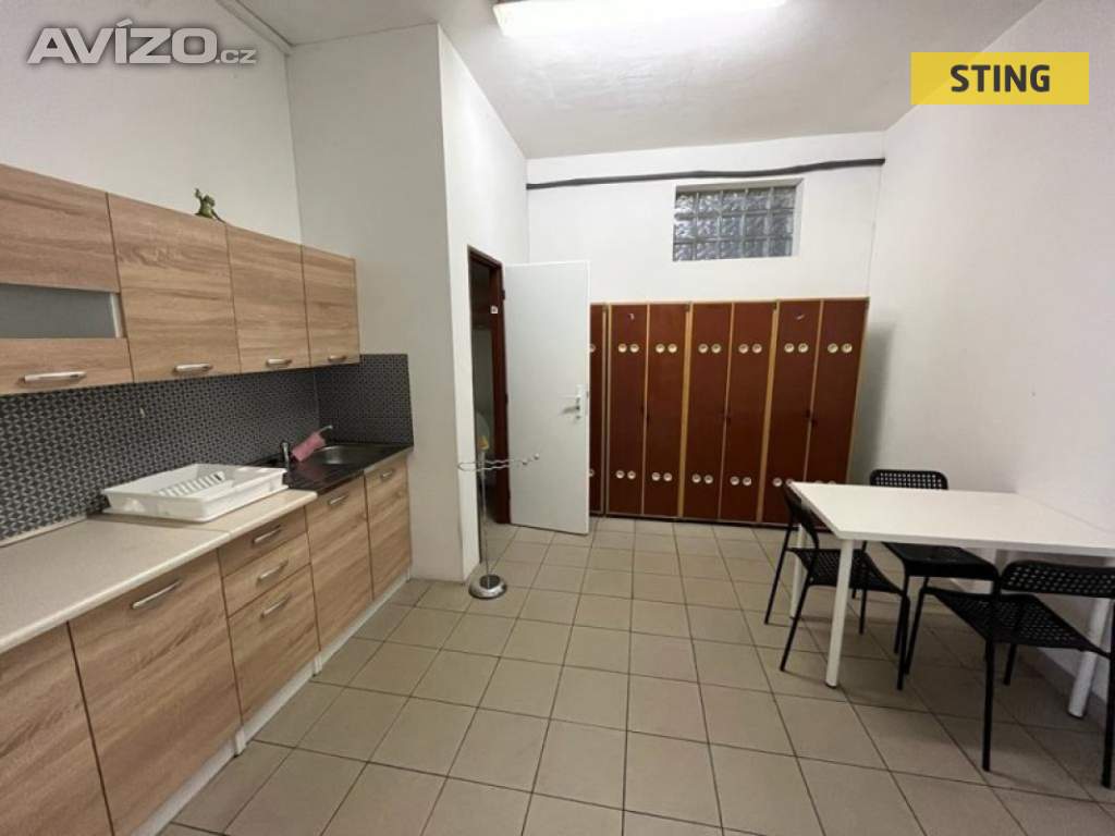 Foto inzerátu Pronájem, sklady, 617 m2