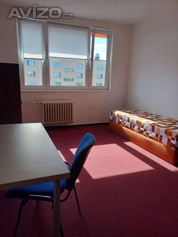 Foto inzerátu pronájem 1+kk v centru Ov, vhodné nejen pro studenty
