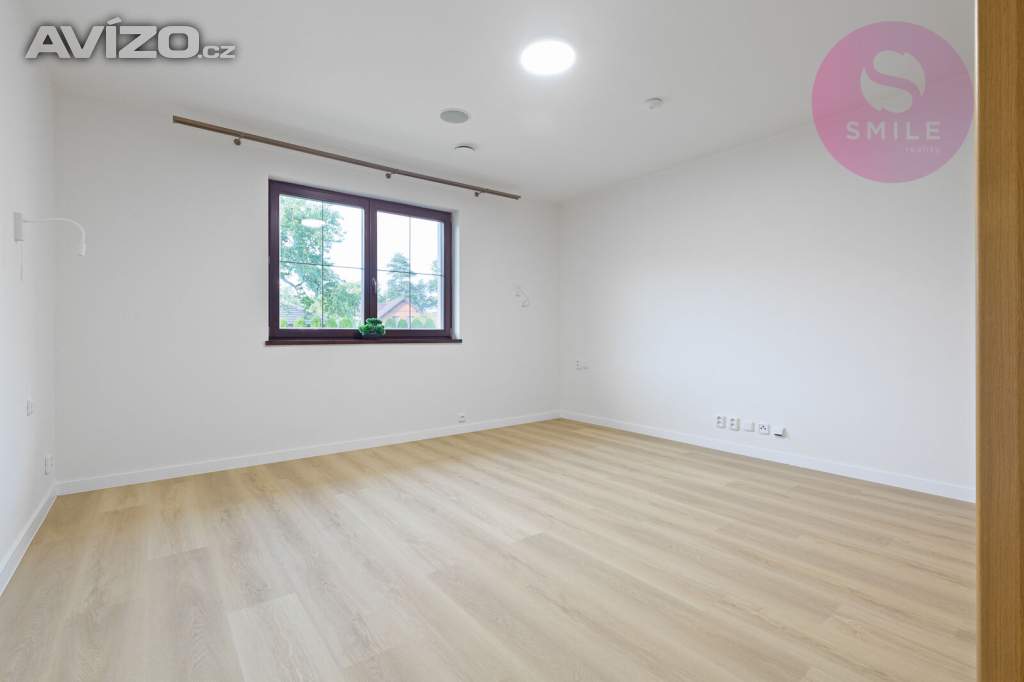 Foto inzerátu Nadstandartní rodinný dům 5+1 s pozemkem 2421m2, Čeladná