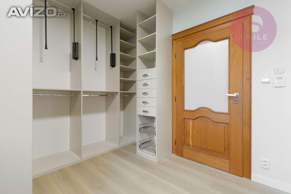 Foto inzerátu Nadstandartní rodinný dům 5+1 s pozemkem 2421m2, Čeladná