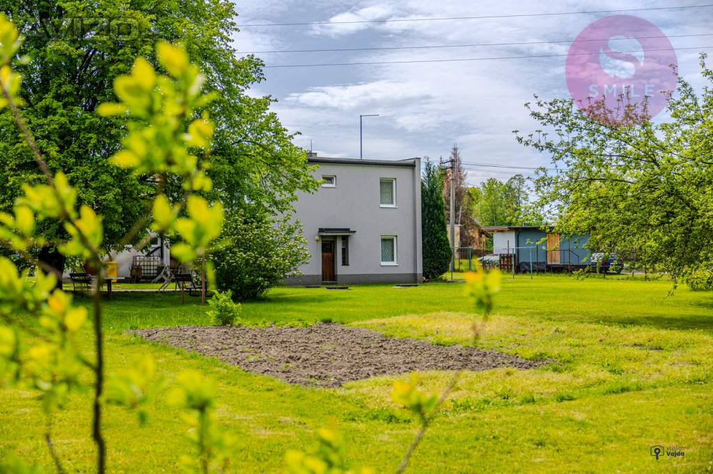 Foto inzerátu Prodej rodinného domu 120 m², pozemek 2299 m² - Hnojník