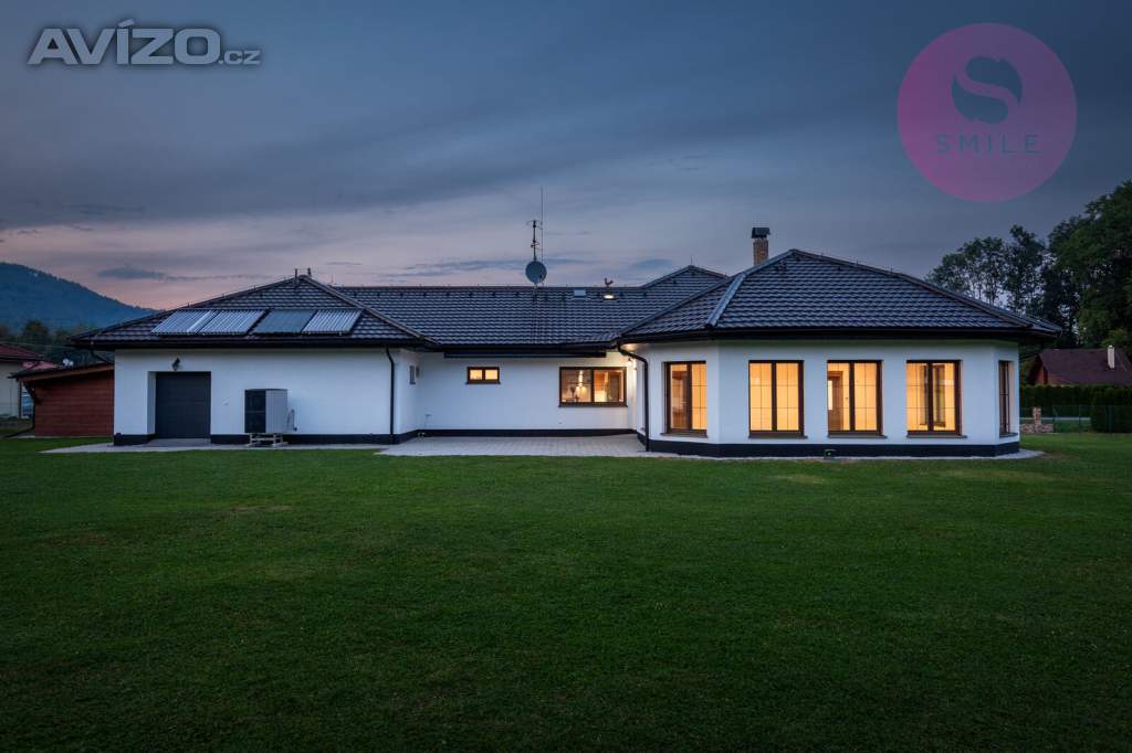 Foto inzerátu Nadstandartní rodinný dům 5+1 s pozemkem 2421m2, Čeladná