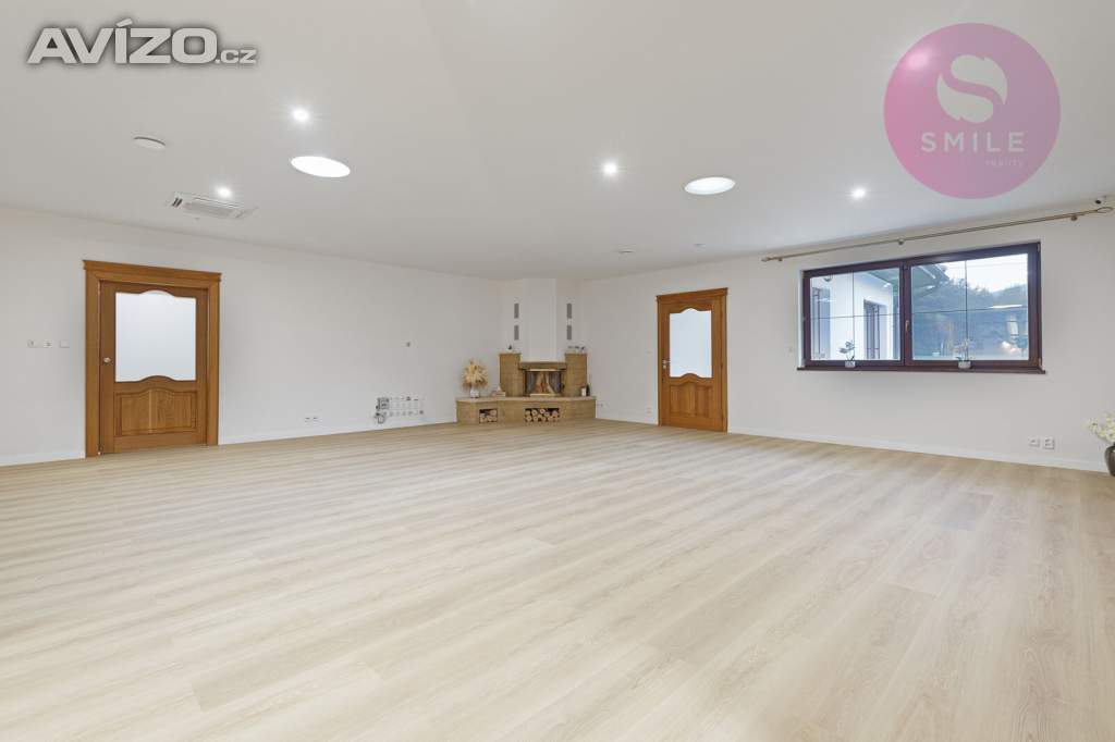 Foto inzerátu Nadstandartní rodinný dům 5+1 s pozemkem 2421m2, Čeladná