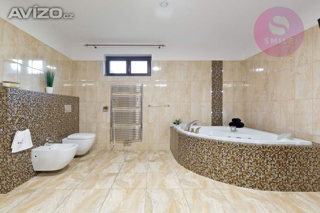 Foto inzerátu Nadstandartní rodinný dům 5+1 s pozemkem 2421m2, Čeladná