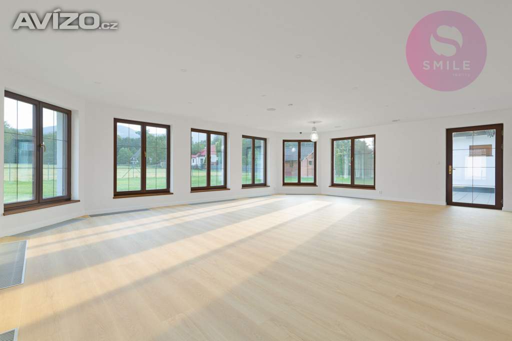 Foto inzerátu Nadstandartní rodinný dům 5+1 s pozemkem 2421m2, Čeladná