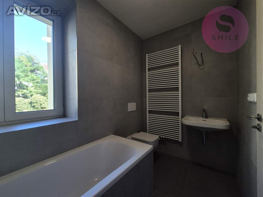 Foto inzerátu Pronájem bytu 2+kk 47 m2 - ul. Hlávkova, Ostrava-Přívoz.