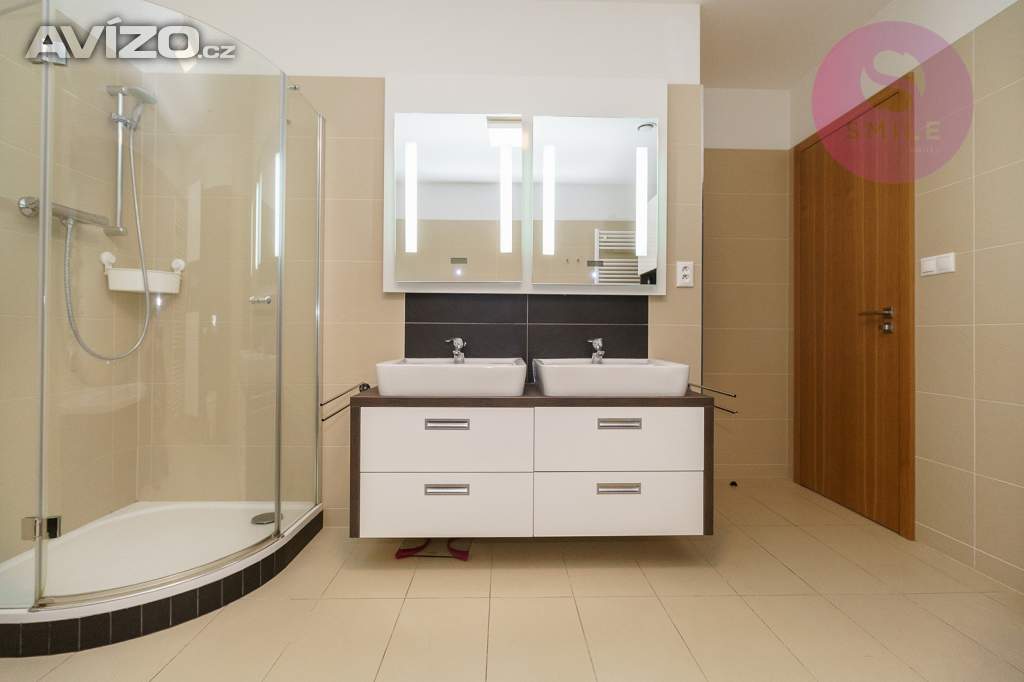 Foto inzerátu Luxusní střešní byt 4 + 1 s terasou, ul. Vítězná, Ostrava - Moravská Ostrava