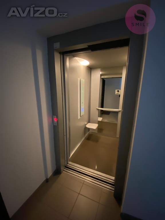 Foto inzerátu Luxusní střešní byt 4 + 1 s terasou, ul. Vítězná, Ostrava - Moravská Ostrava