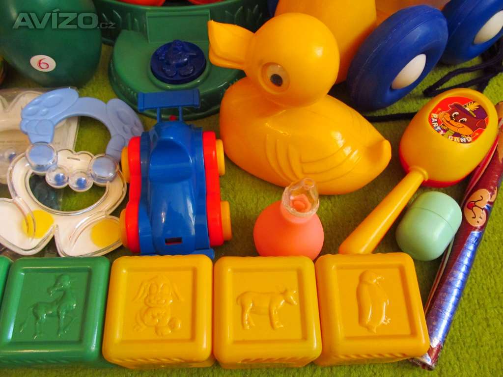 Foto inzerátu Starší hračky