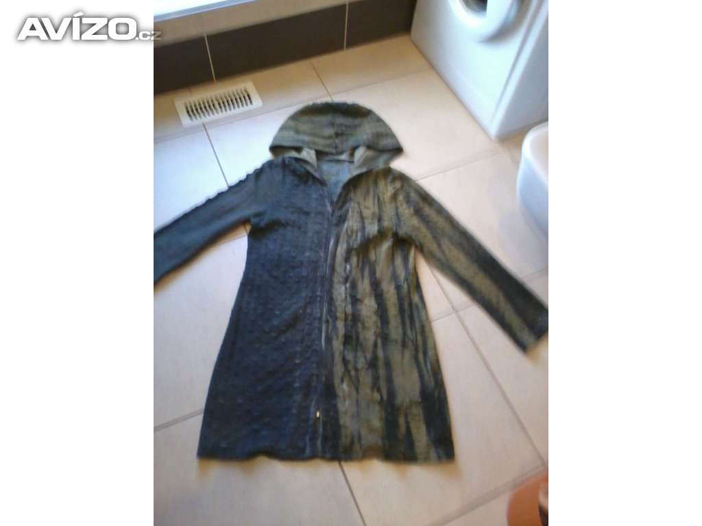Prodám elegantní kabátek, vel. 40-42, viz rozměry, zelený