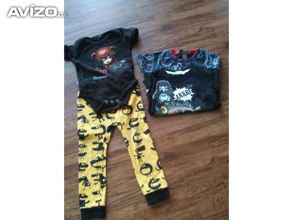 Prodám set oblečení