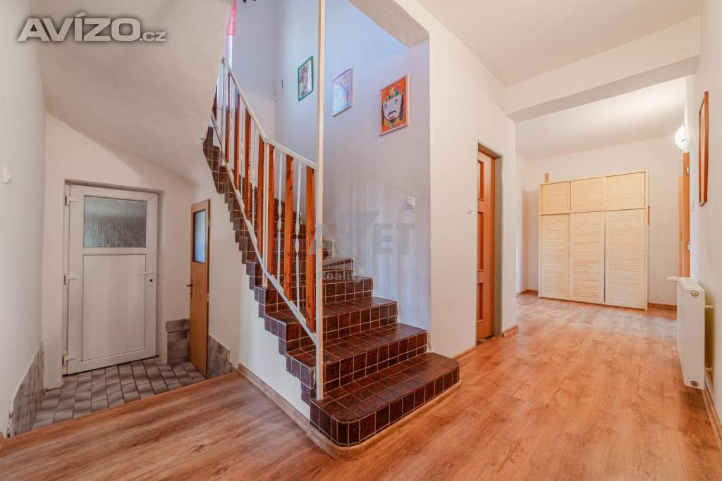 Foto inzerátu Prodej, rodinný dům 5+2, 256 m2, Jistebník