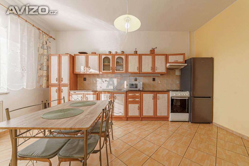 Foto inzerátu Prodej, rodinný dům 5+2, 256 m2, Jistebník