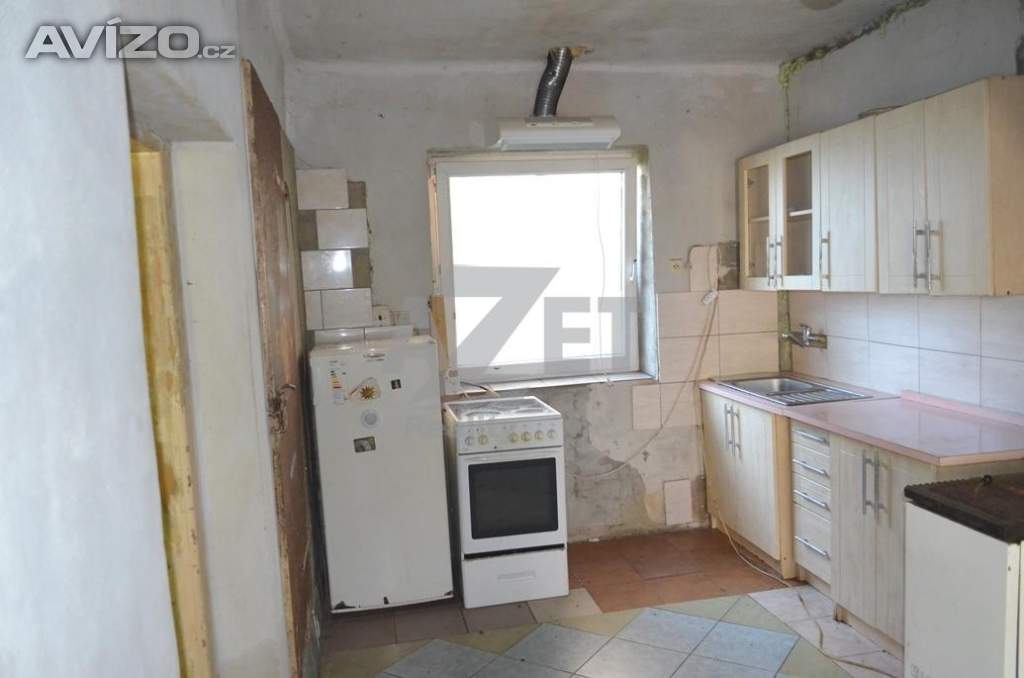 Foto inzerátu Prodej rodinného domu, 5+1, 696 m2,  Obědné