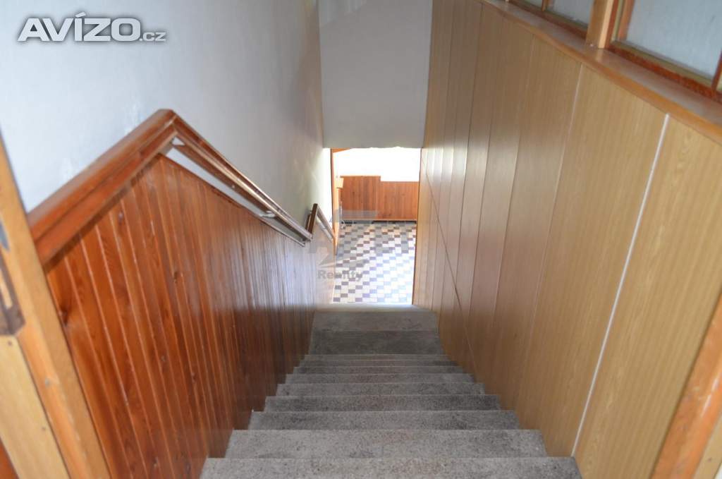 Foto inzerátu Prodej rodinného domu 8+2, 781 m2, Šumvald