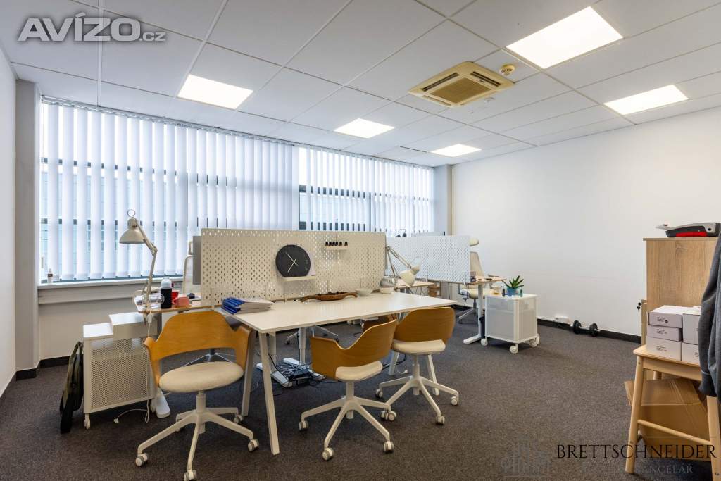 Foto inzerátu Podnájem multifunkční haly - sklad, výroba, kanceláře 2 694 m², Ostrava - Hrabová