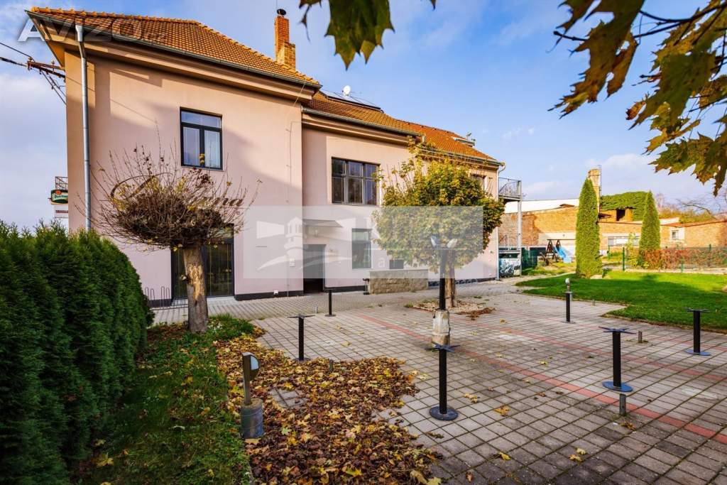 Prodej bytového domu s provozovnou