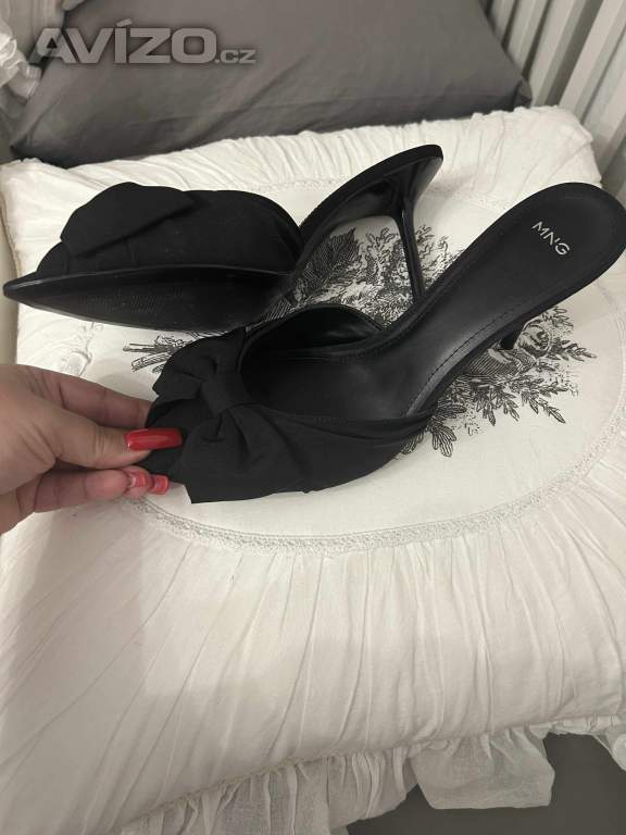 Foto inzerátu JSEM TADY NOVÁ 