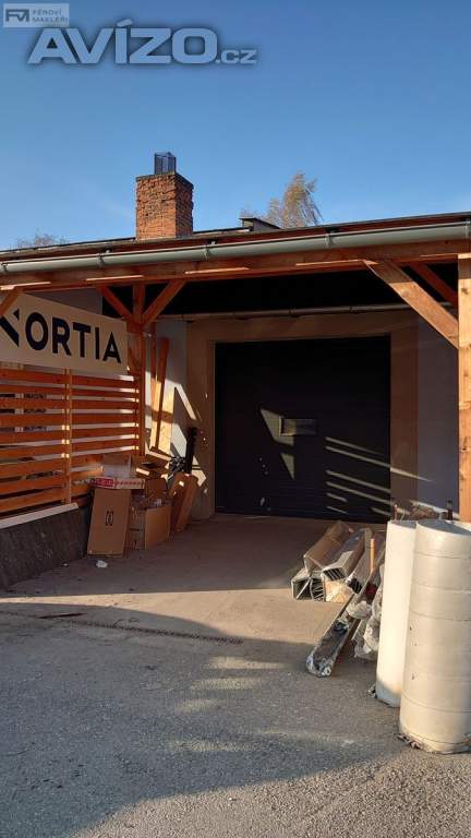 Foto inzerátu Nabízíme k dlouhodobému nájmu skladovací či provozní prostory 120 m2 v Chlebovicích Frýdek Místek