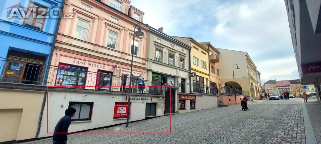Pronájem obchodních prostor 55 m2, centrum Valašského Meziříčí