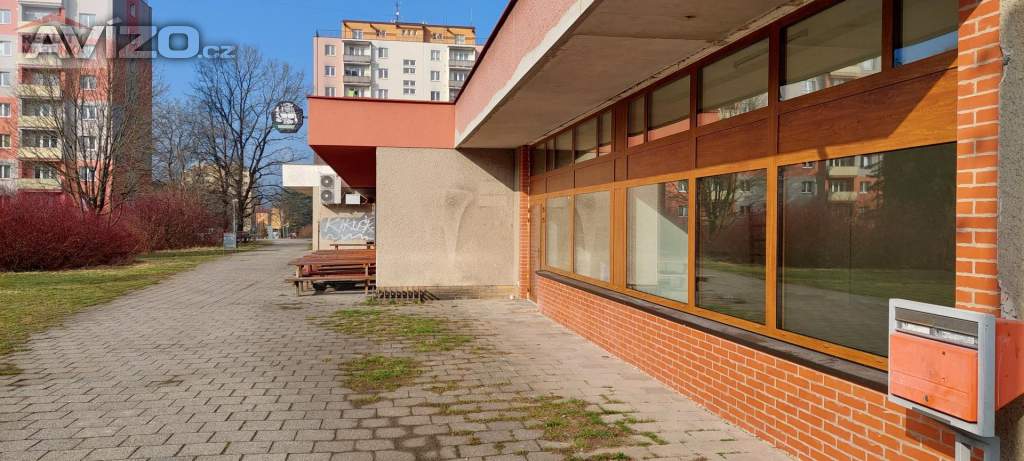 Pronájem obchodních prostor 147 m2, Vsetín, Luh