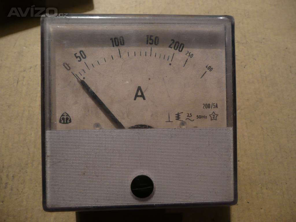 Hlavní fotka pro Panelové měřící voltmetry, ampérmetry, ohmmetry, převodní trafa, bočníky.
