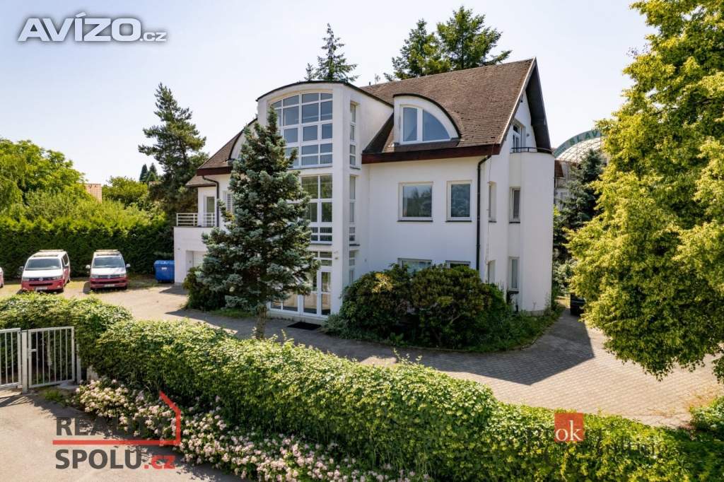 Prodej kanceláře, 447 m2 -