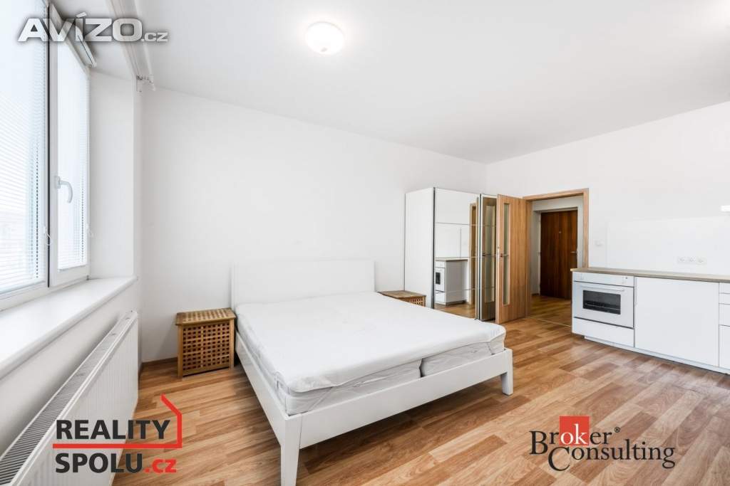 Pronájem byty 1+kk, 32 m2 - Brno - Zábrdovice
