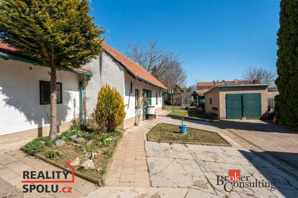 Foto inzerátu Prodej rodinné domy, 240 m2 -