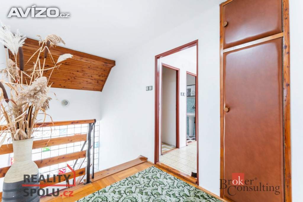 Foto inzerátu Prodej rodinné domy, 240 m2 - Sendražice