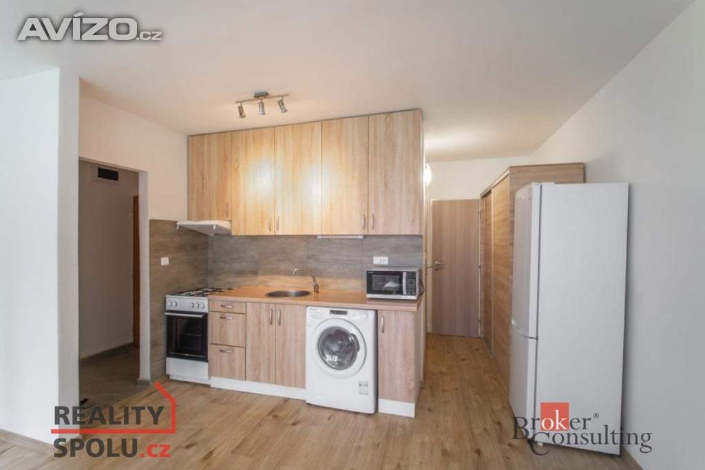 Pronájem byty 1+kk, 35 m2 - Meziboří