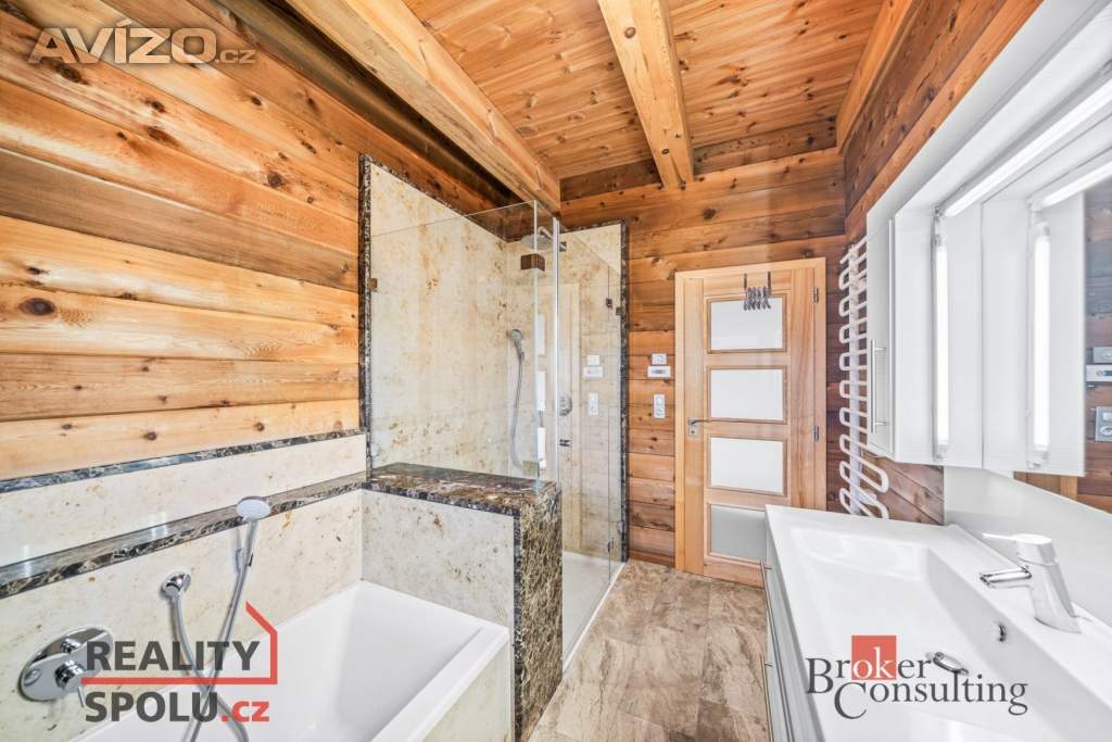 Foto inzerátu Prodej rodinné domy, 428 m2 - Tachov