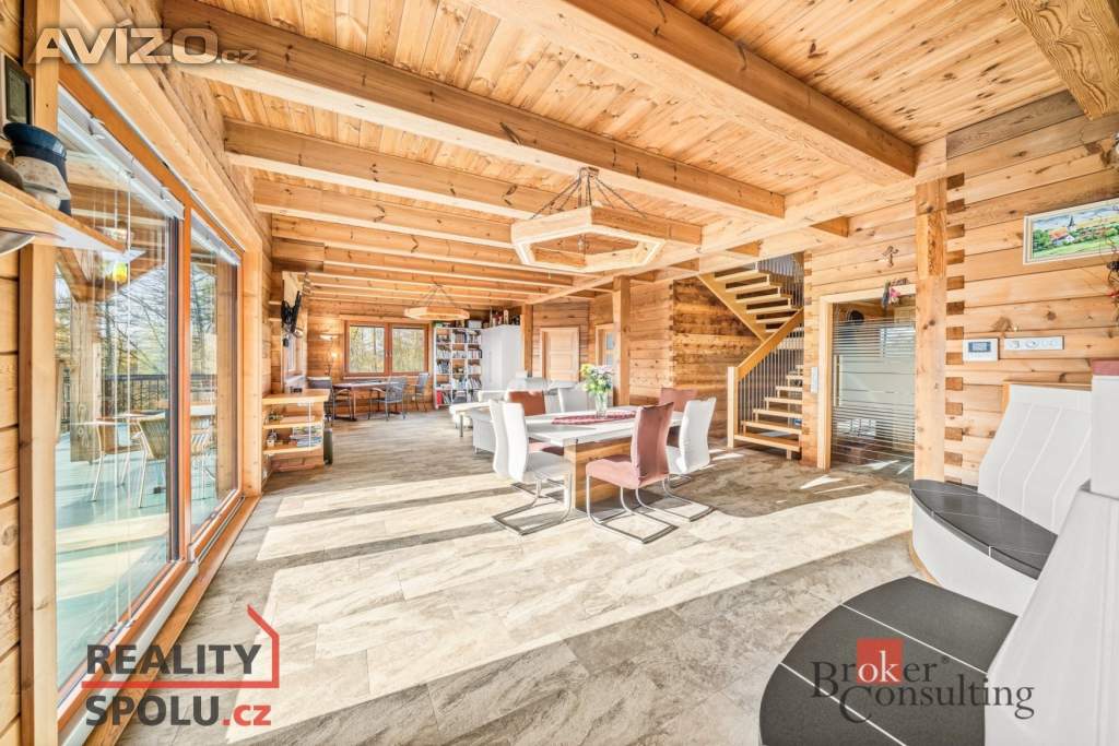 Foto inzerátu Prodej rodinné domy, 428 m2 - Tachov