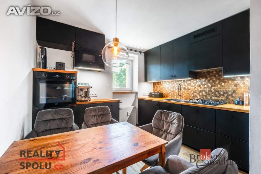 Prodej bytu 3+1 74 m2, Hodonín