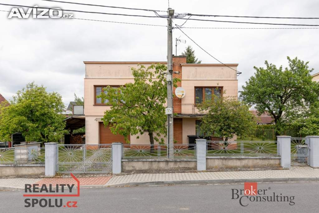 Prodej rodinné domy, 274 m2 -