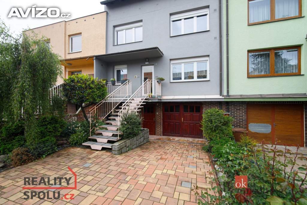 Prodej rodinné domy, 240 m2 -