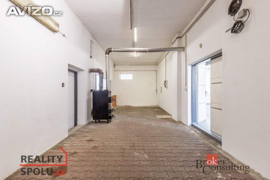 Foto inzerátu Pronájem skladu 148 m2, Velké Němčice