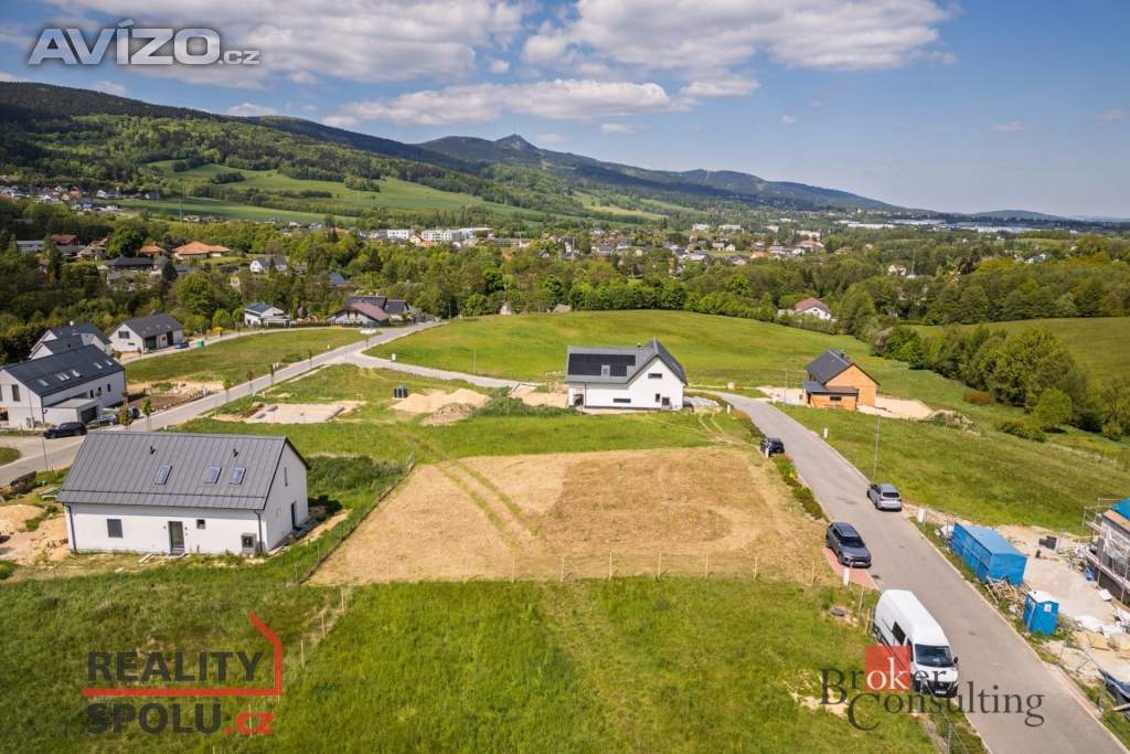 Prodej stavebního pozemku 999 m2, Dlouhý Most