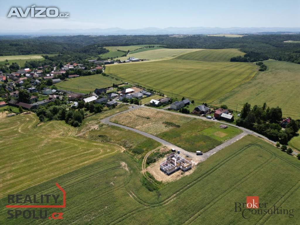 Prodej stavebního pozemku 904 m2, Hlubočec