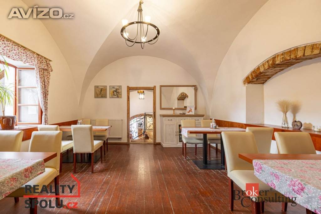 Foto inzerátu Prodej rodinného domu 212 m2, Velké Meziříčí