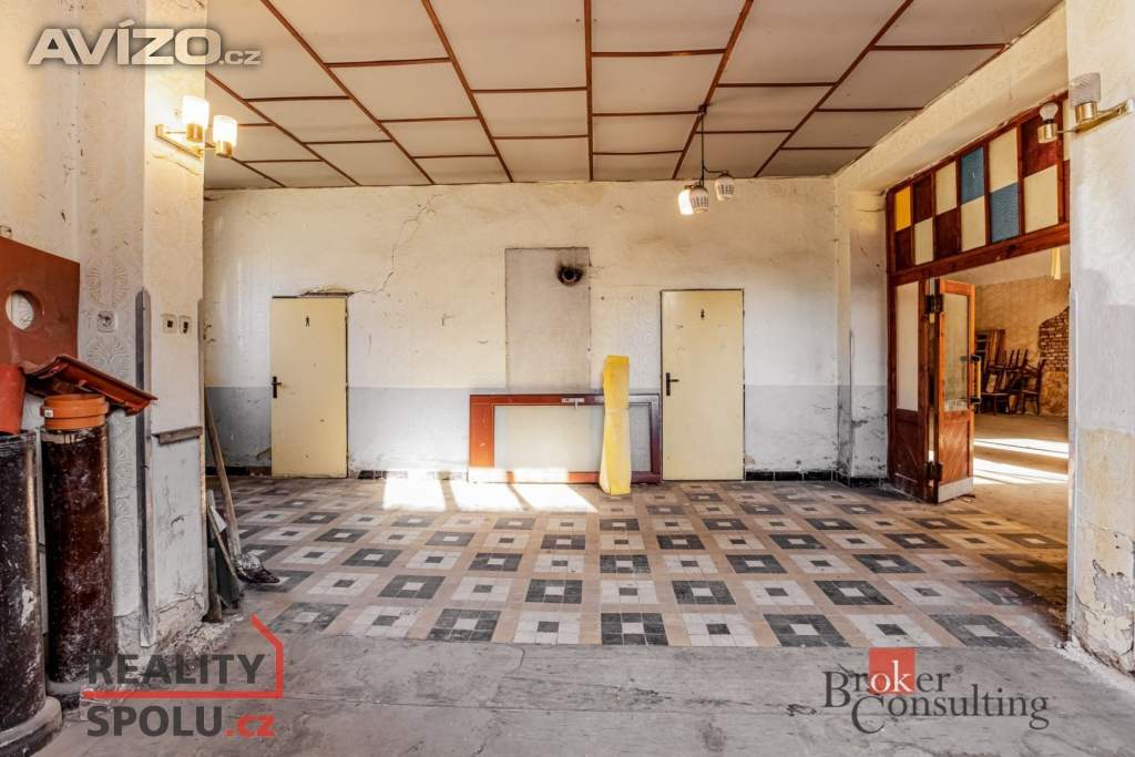 Foto inzerátu Prodej rodinné domy, 395 m2 - Úsobí