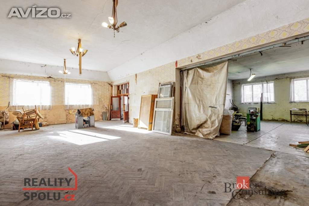 Foto inzerátu Prodej rodinné domy, 395 m2 - Úsobí