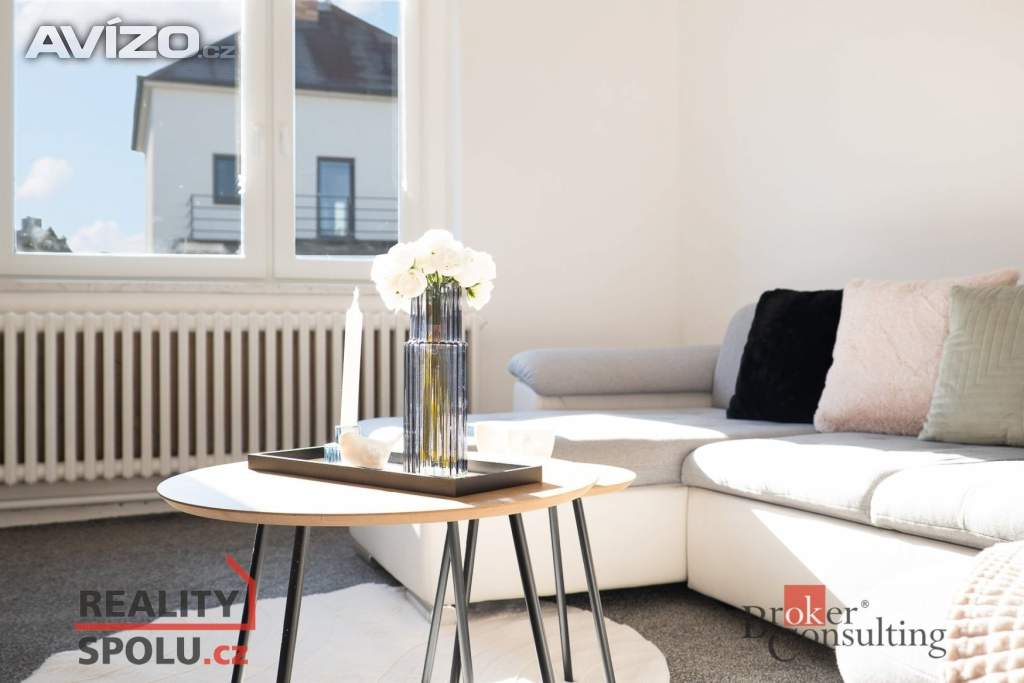 Foto inzerátu Prodej rodinné domy, 105 m2 - Praha - Kyje