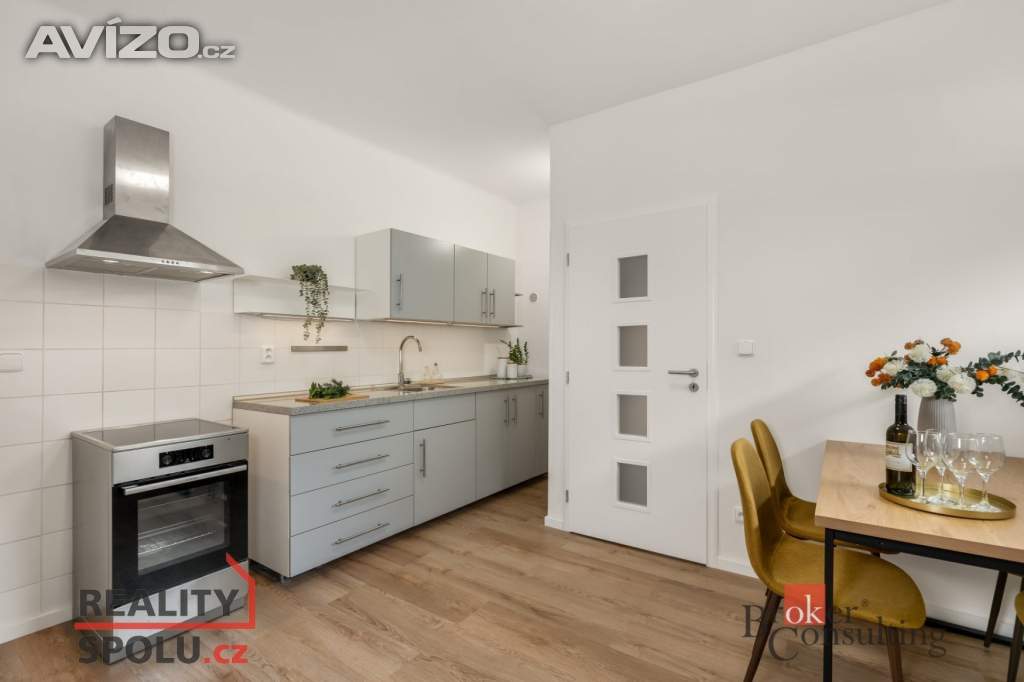 Prodej bytu 2+1 64 m2, Praha