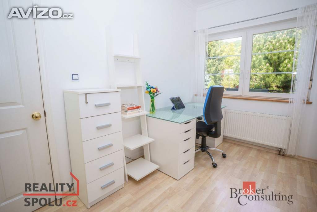 Foto inzerátu Pronájem rodinného domu 368 m2, Krupka