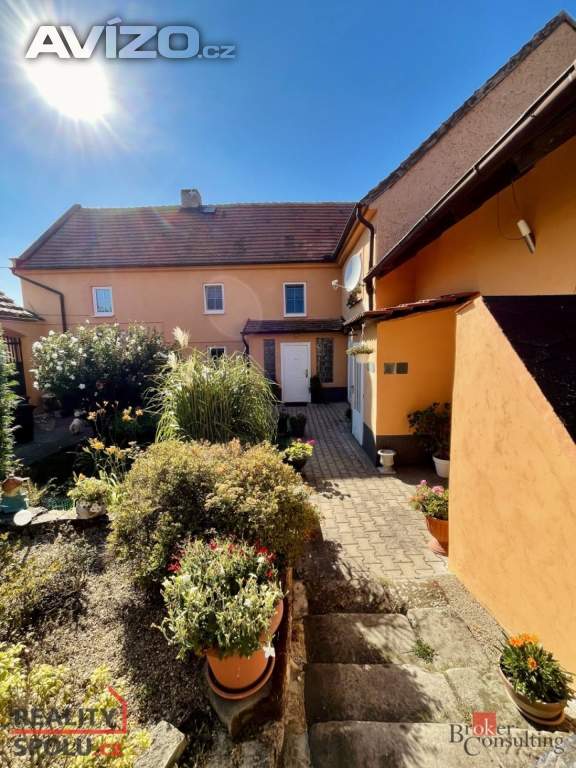 Prodej rodinného domu 230 m2, Černuc