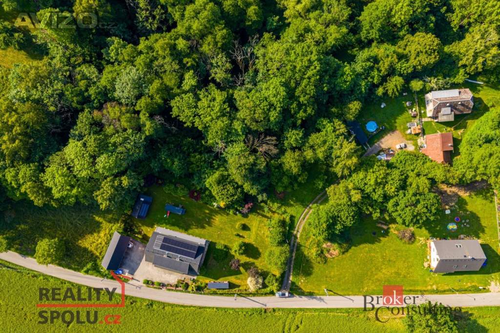 Prodej stavebního pozemku 4 369 m2, Kacanovy