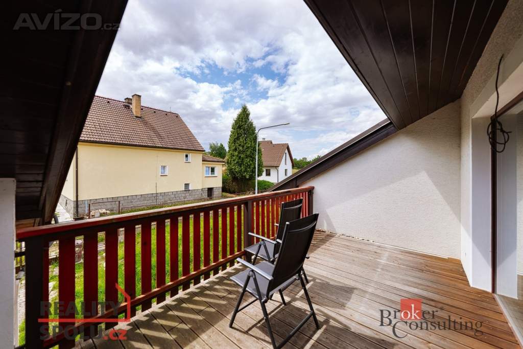 Foto inzerátu Prodej rodinného domu 231 m2, Starý Plzenec