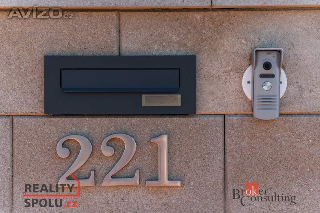 Foto inzerátu Prodej rodinné domy, 158 m² - Choťánky