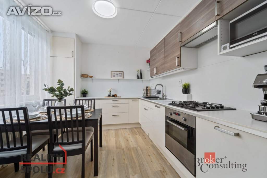 Prodej byty 3+1, 74 m² - Nová Paka